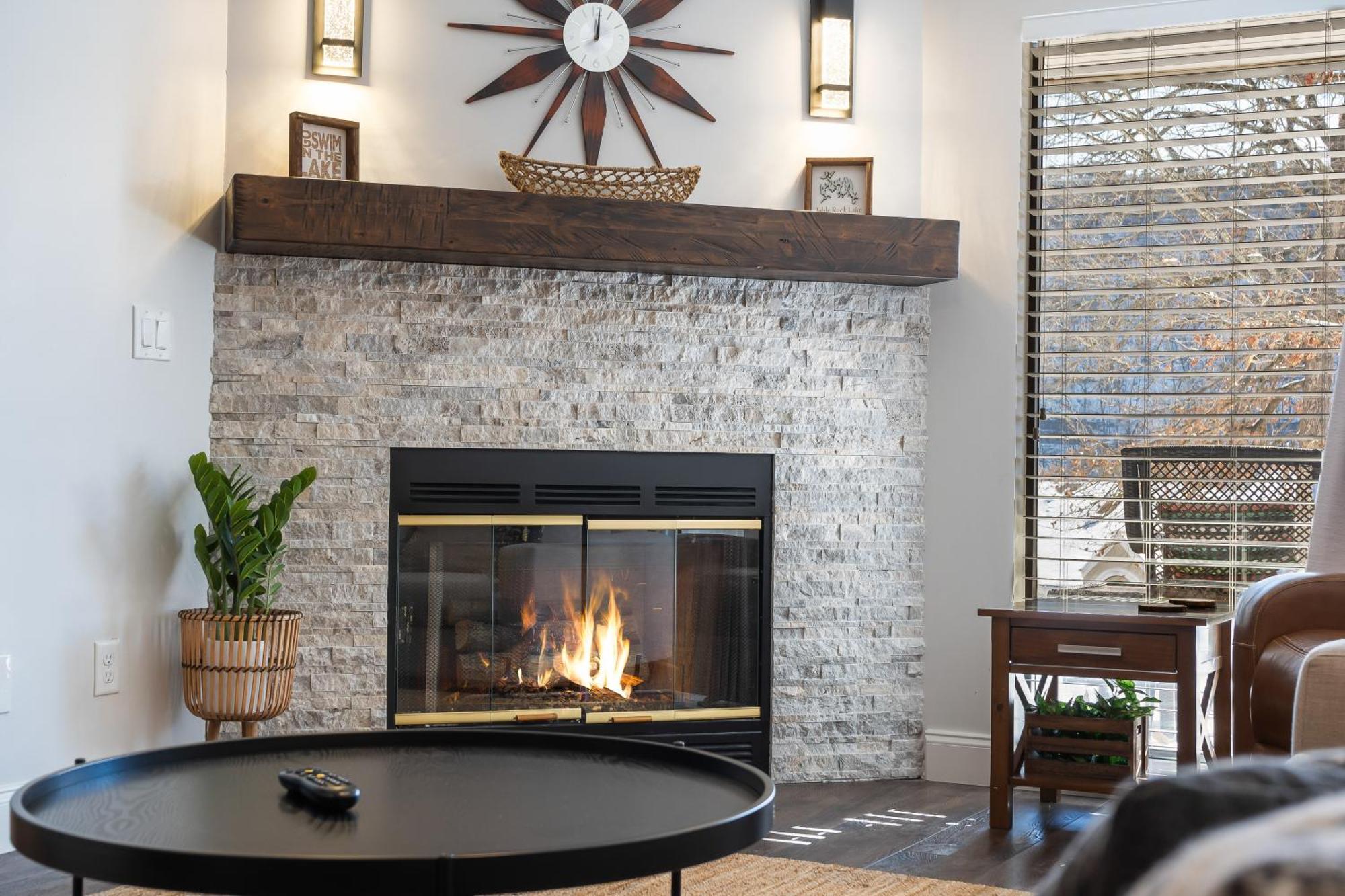 Lavish Branson Escape With Resort And Lake Access Buitenkant foto